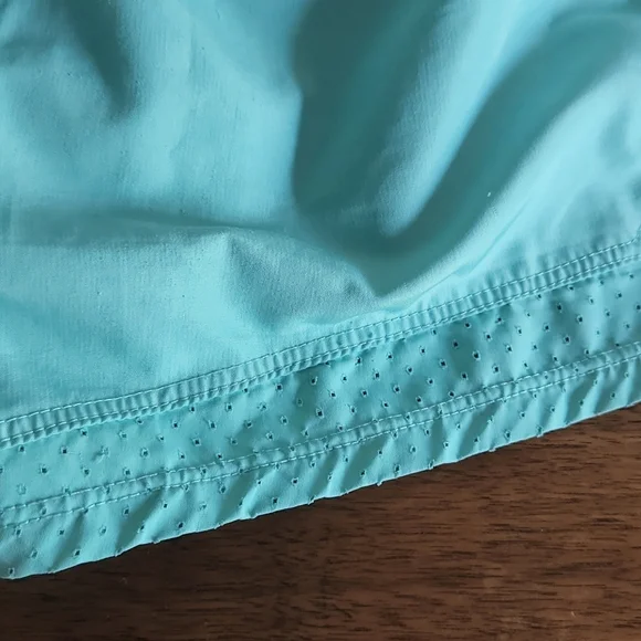 Under Armour, Swim Trunks with Liner, Boys Sz 5, 100% Polyester, Machine Washabl - Picture 4 of 7